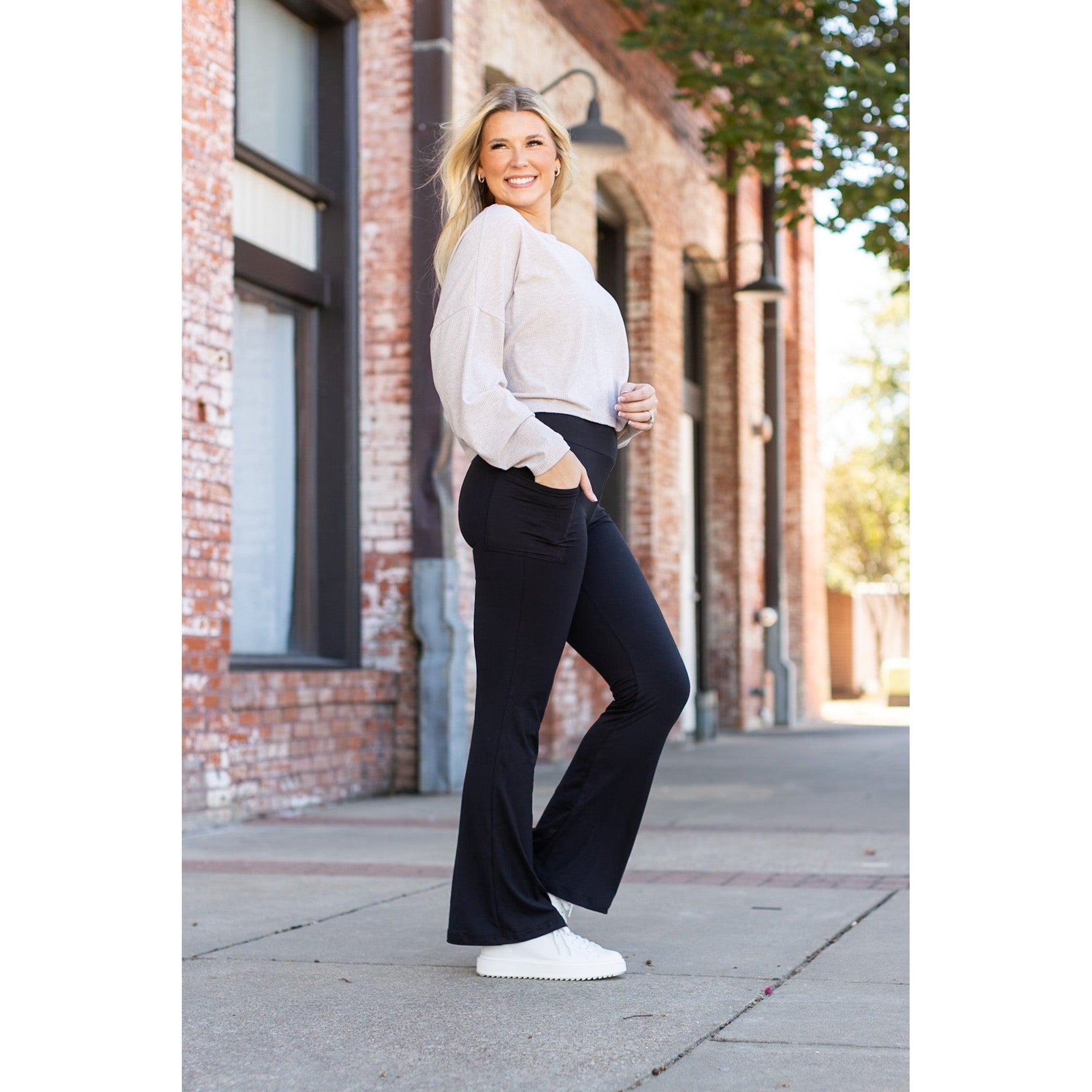 Vanessa - Black Bootcut Leggings